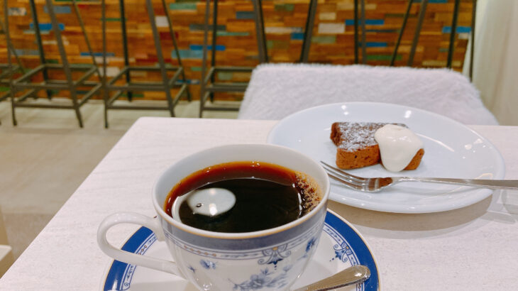 クエーサーコーヒー｜行徳で職人技自家焙煎コーヒーを味わうカフェ